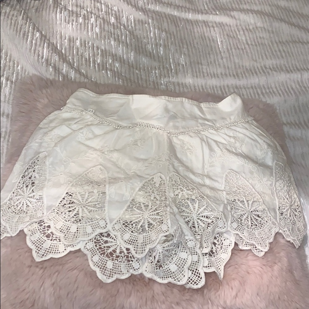 AMERICAN EAGLE LACE SHORTS